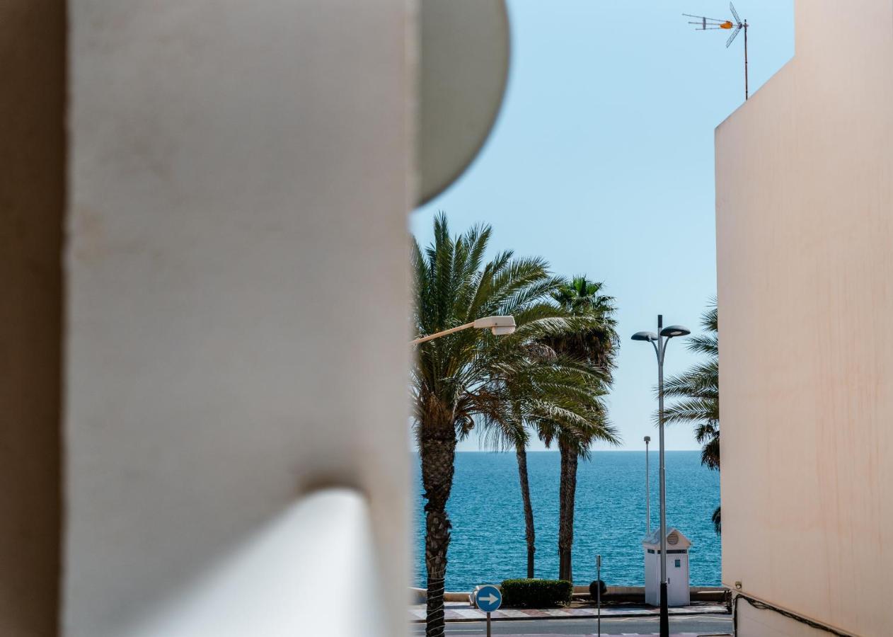 Apartamento Con Piscina Y Terraza A 50 Metros De La Playa Рокетас де Мар Екстериор снимка